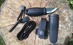 morakniv eldris mora neck knife